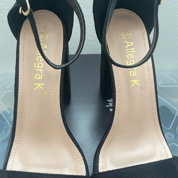 Allegra K Chunky Heels - Picture 8 of 8